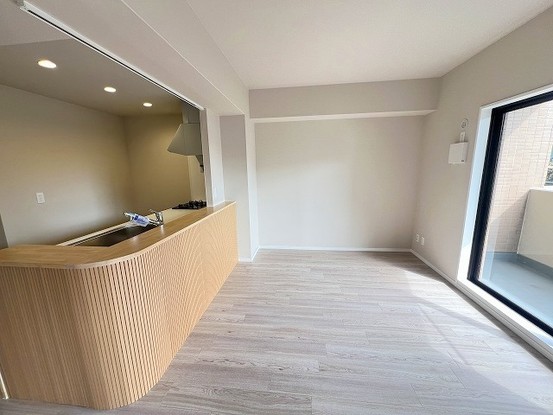 apartment 埼玉県上尾市谷津２丁目２番１号ショーサンプラザ５Ｆ