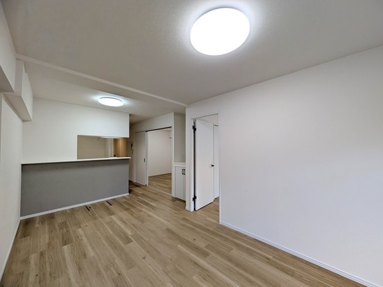 apartment 埼玉県上尾市谷津２丁目２番１号ショーサンプラザ５Ｆ