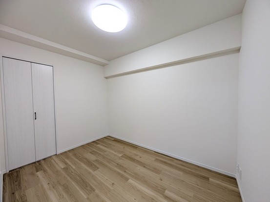 apartment 埼玉県上尾市谷津２丁目２番１号ショーサンプラザ５Ｆ