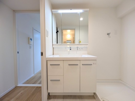 apartment 埼玉県上尾市谷津２丁目２番１号ショーサンプラザ５Ｆ