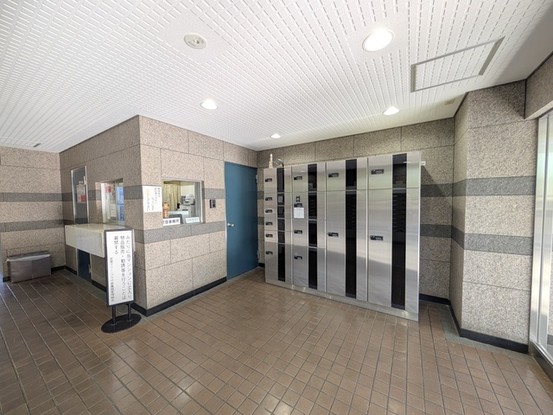 apartment 埼玉県上尾市谷津２丁目２番１号ショーサンプラザ５Ｆ