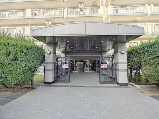 apartment 埼玉県上尾市谷津２丁目２番１号ショーサンプラザ５Ｆ