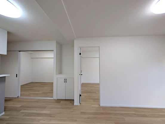 apartment 埼玉県上尾市谷津２丁目２番１号ショーサンプラザ５Ｆ