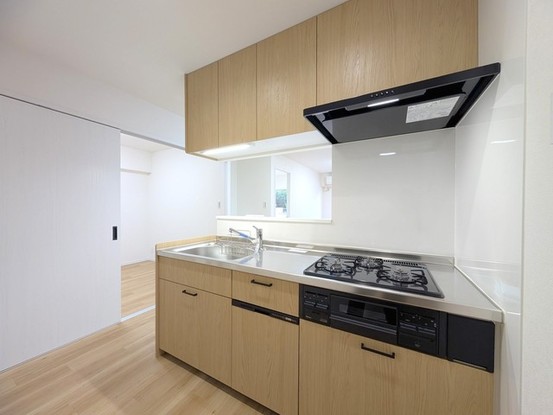 apartment 埼玉県上尾市谷津２丁目２番１号ショーサンプラザ５Ｆ