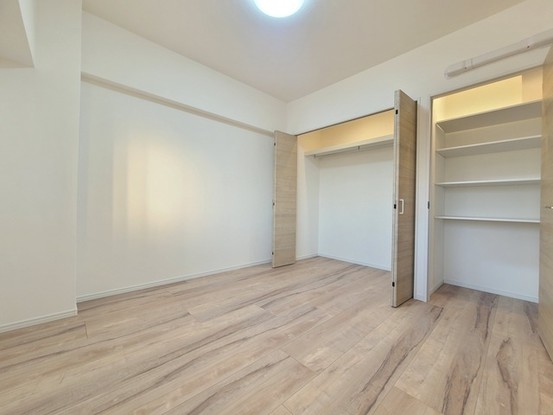 apartment 埼玉県上尾市谷津２丁目２番１号ショーサンプラザ５Ｆ