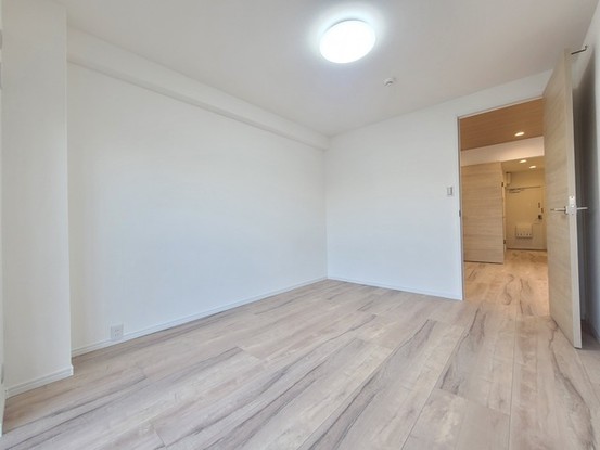 apartment 埼玉県上尾市谷津２丁目２番１号ショーサンプラザ５Ｆ