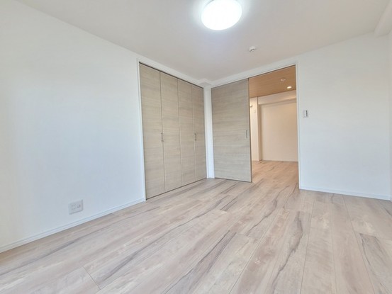 apartment 埼玉県上尾市谷津２丁目２番１号ショーサンプラザ５Ｆ