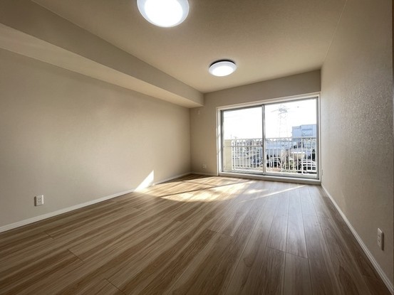 apartment 埼玉県上尾市谷津２丁目２番１号ショーサンプラザ５Ｆ