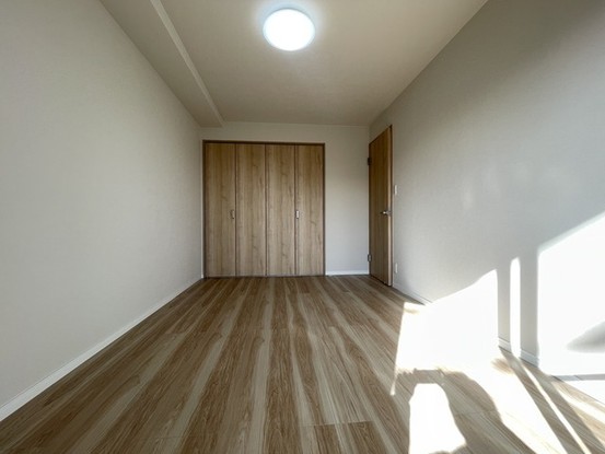 apartment 埼玉県上尾市谷津２丁目２番１号ショーサンプラザ５Ｆ