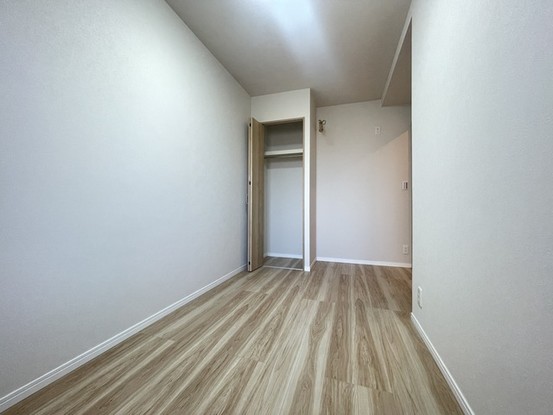 apartment 埼玉県上尾市谷津２丁目２番１号ショーサンプラザ５Ｆ