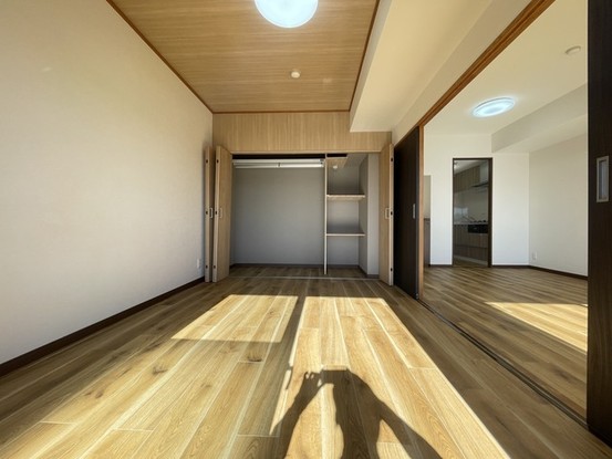 apartment 埼玉県上尾市谷津２丁目２番１号ショーサンプラザ５Ｆ