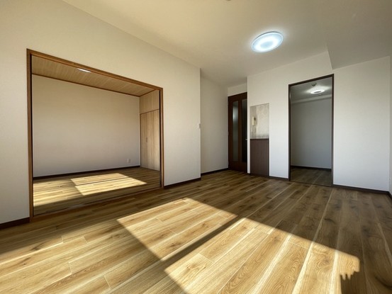 apartment 埼玉県上尾市谷津２丁目２番１号ショーサンプラザ５Ｆ