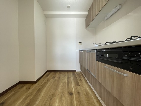 apartment 埼玉県上尾市谷津２丁目２番１号ショーサンプラザ５Ｆ