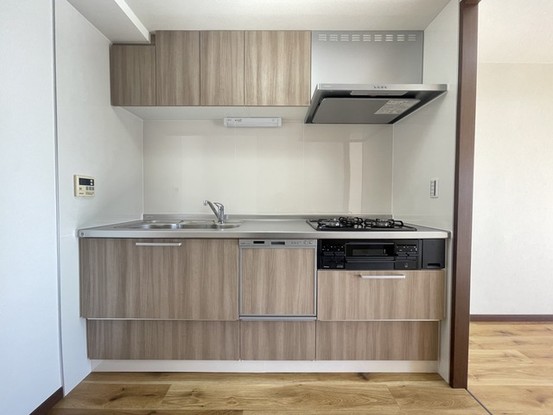 apartment 埼玉県上尾市谷津２丁目２番１号ショーサンプラザ５Ｆ