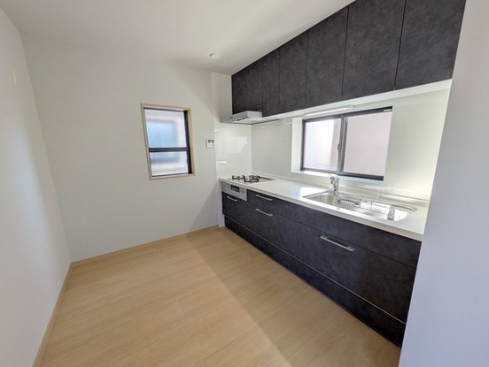 detached 埼玉県上尾市谷津２丁目２番１号ショーサンプラザ５Ｆ