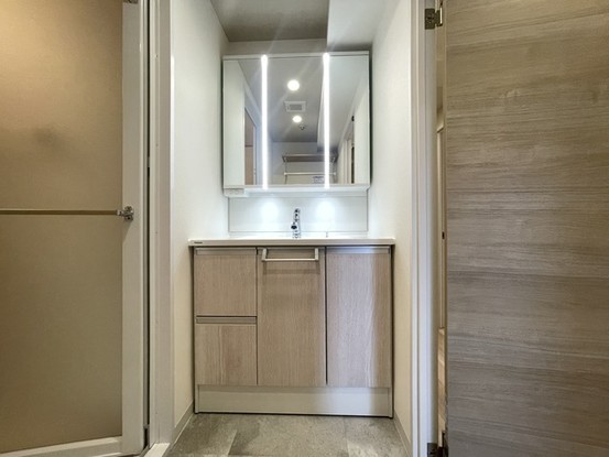 apartment 埼玉県上尾市谷津２丁目２番１号ショーサンプラザ５Ｆ