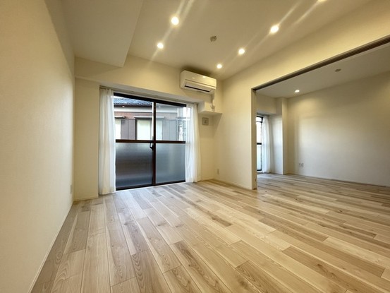 apartment 埼玉県上尾市谷津２丁目２番１号ショーサンプラザ５Ｆ