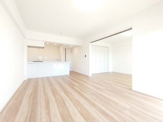 apartment 埼玉県上尾市谷津２丁目２番１号ショーサンプラザ５Ｆ