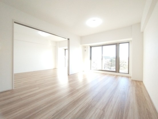 apartment 埼玉県上尾市谷津２丁目２番１号ショーサンプラザ５Ｆ