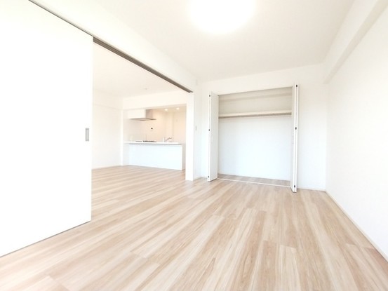 apartment 埼玉県上尾市谷津２丁目２番１号ショーサンプラザ５Ｆ