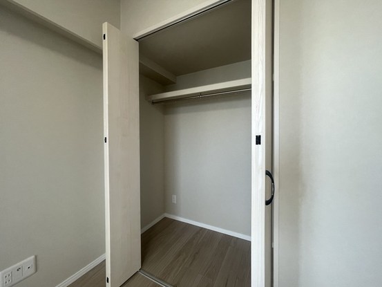 apartment 埼玉県上尾市谷津２丁目２番１号ショーサンプラザ５Ｆ