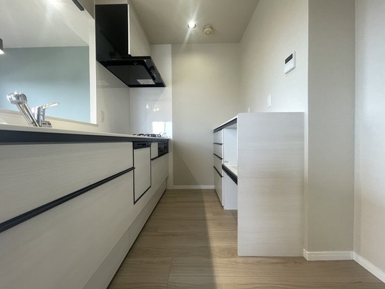 apartment 埼玉県上尾市谷津２丁目２番１号ショーサンプラザ５Ｆ