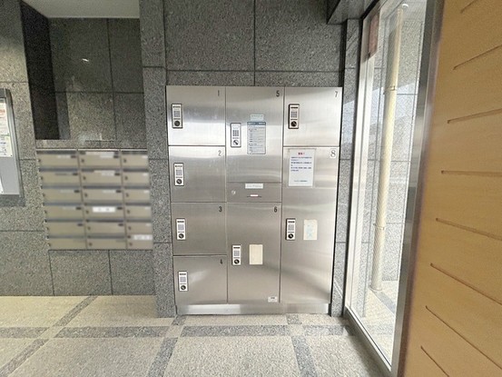 apartment 埼玉県上尾市谷津２丁目２番１号ショーサンプラザ５Ｆ