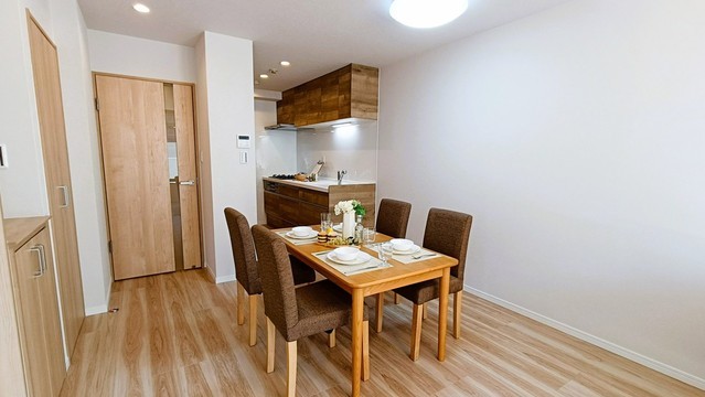 apartment 埼玉県上尾市谷津２丁目２番１号ショーサンプラザ５Ｆ