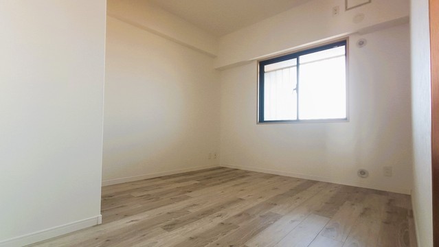 apartment 埼玉県上尾市谷津２丁目２番１号ショーサンプラザ５Ｆ