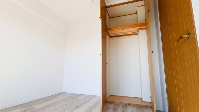 apartment 埼玉県上尾市谷津２丁目２番１号ショーサンプラザ５Ｆ