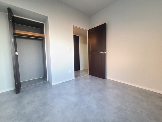 apartment 埼玉県上尾市谷津２丁目２番１号ショーサンプラザ５Ｆ