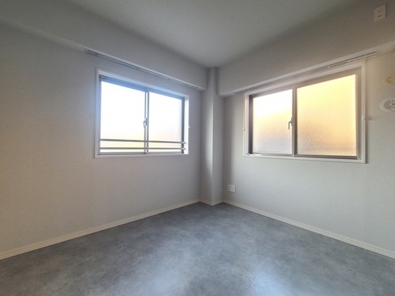 apartment 埼玉県上尾市谷津２丁目２番１号ショーサンプラザ５Ｆ