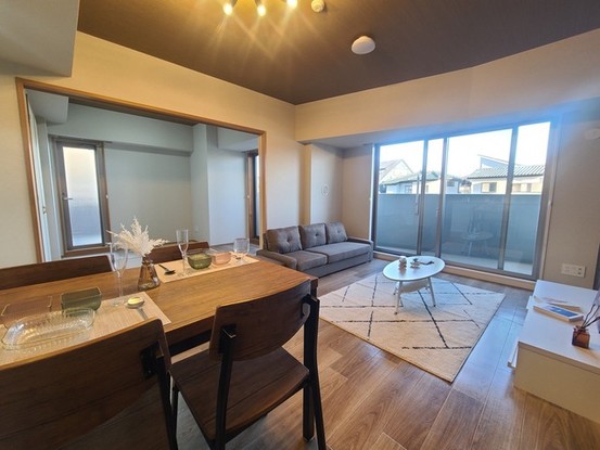 apartment 埼玉県上尾市谷津２丁目２番１号ショーサンプラザ５Ｆ