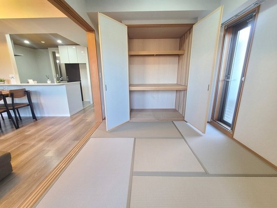 apartment 埼玉県上尾市谷津２丁目２番１号ショーサンプラザ５Ｆ