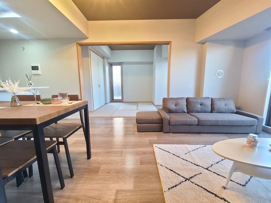 apartment 埼玉県上尾市谷津２丁目２番１号ショーサンプラザ５Ｆ