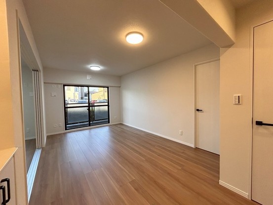 apartment 埼玉県上尾市谷津２丁目２番１号ショーサンプラザ５Ｆ