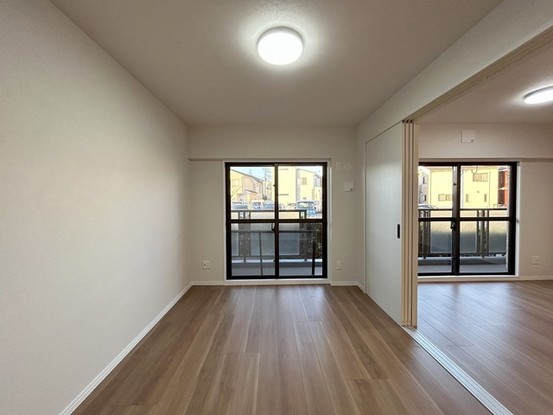 apartment 埼玉県上尾市谷津２丁目２番１号ショーサンプラザ５Ｆ