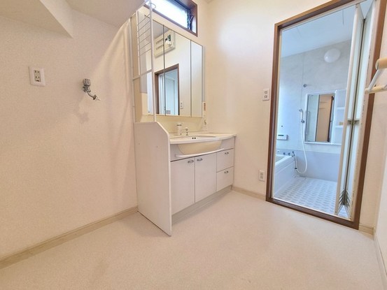 detached 埼玉県上尾市谷津２丁目２番１号ショーサンプラザ５Ｆ