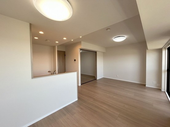 apartment 埼玉県上尾市谷津２丁目２番１号ショーサンプラザ５Ｆ