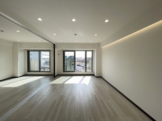 apartment 埼玉県上尾市谷津２丁目２番１号ショーサンプラザ５Ｆ