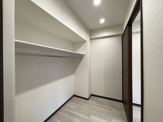 apartment 埼玉県上尾市谷津２丁目２番１号ショーサンプラザ５Ｆ