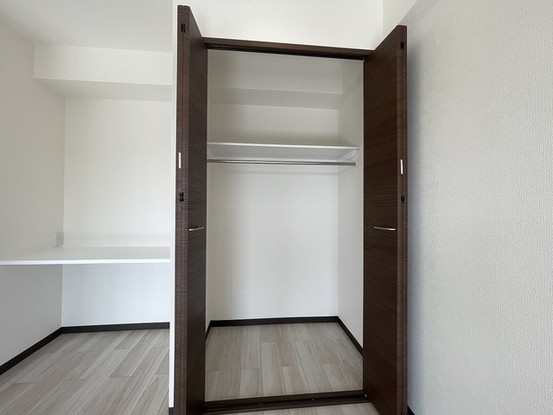 apartment 埼玉県上尾市谷津２丁目２番１号ショーサンプラザ５Ｆ