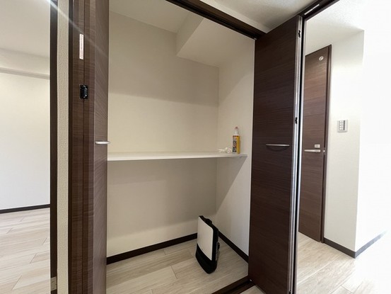 apartment 埼玉県上尾市谷津２丁目２番１号ショーサンプラザ５Ｆ