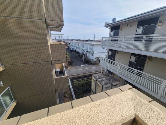 apartment 埼玉県上尾市谷津２丁目２番１号ショーサンプラザ５Ｆ