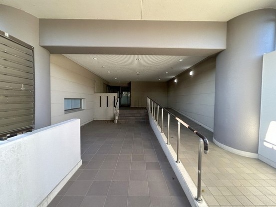 apartment 埼玉県上尾市谷津２丁目２番１号ショーサンプラザ５Ｆ