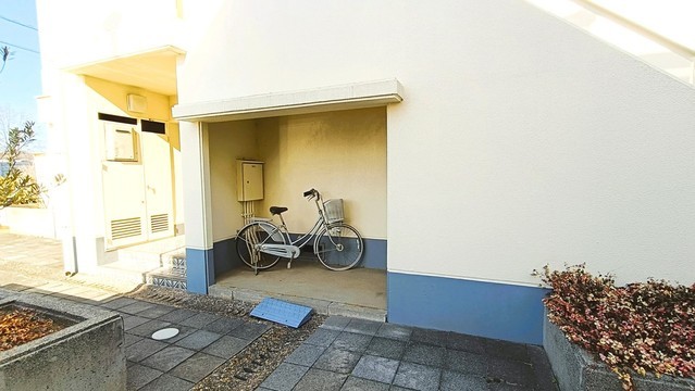 apartment 埼玉県上尾市谷津２丁目２番１号ショーサンプラザ５Ｆ