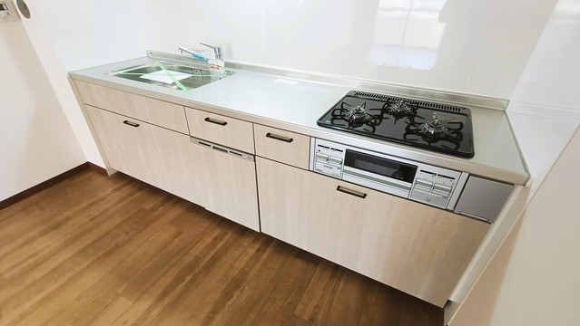 apartment 埼玉県上尾市谷津２丁目２番１号ショーサンプラザ５Ｆ