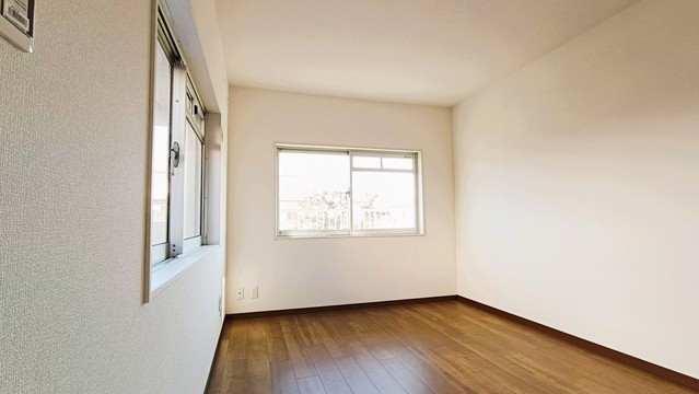 apartment 埼玉県上尾市谷津２丁目２番１号ショーサンプラザ５Ｆ