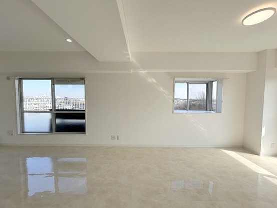 apartment 埼玉県上尾市谷津２丁目２番１号ショーサンプラザ５Ｆ