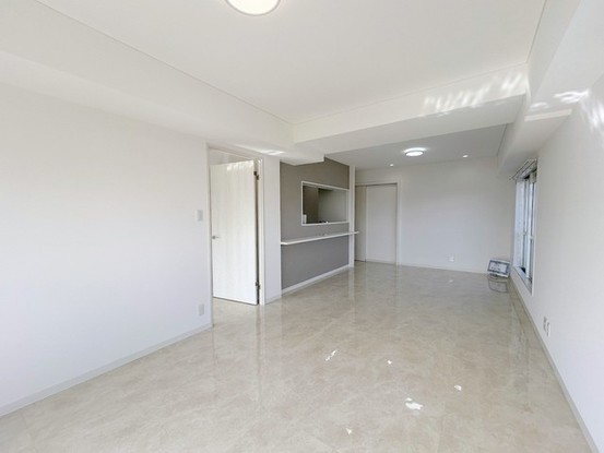 apartment 埼玉県上尾市谷津２丁目２番１号ショーサンプラザ５Ｆ